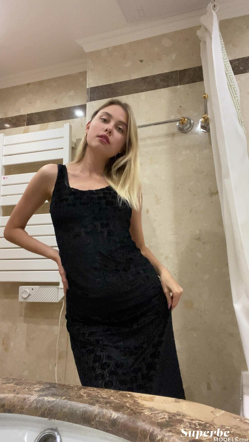 Милана, 43
